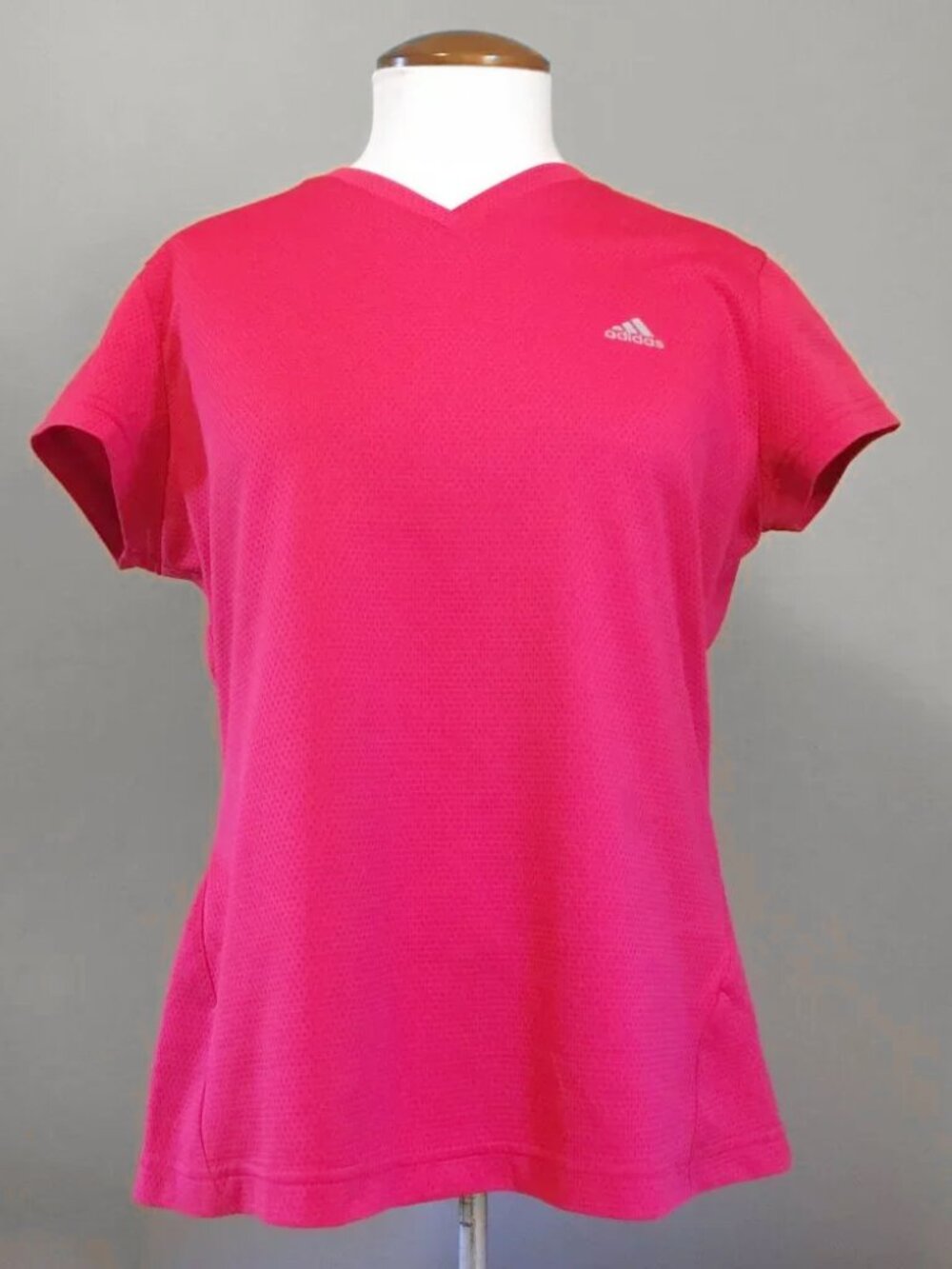 Vintage 2006 Adidas Cherry Red Climalite Jersey Tee Y2K Blokecore